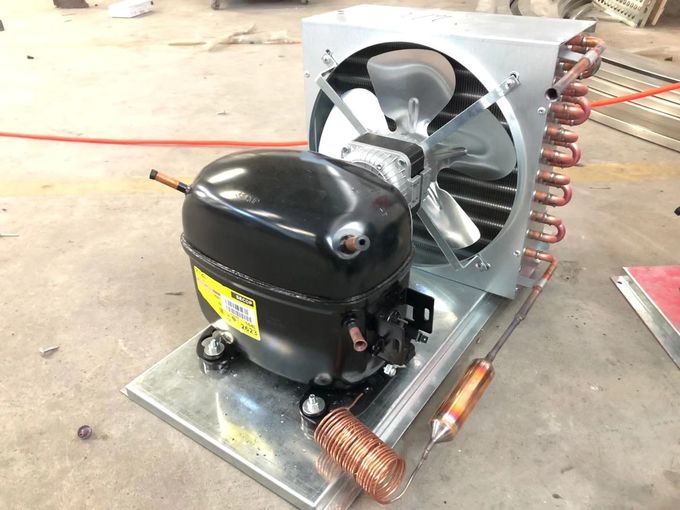 Το αυτοκίνητο ξεπαγώνει τον ψυκτήρα 7 σειρά θερμοκρασίας -18℃ τηγανιών -22℃~ 0 προθηκών παγωτού