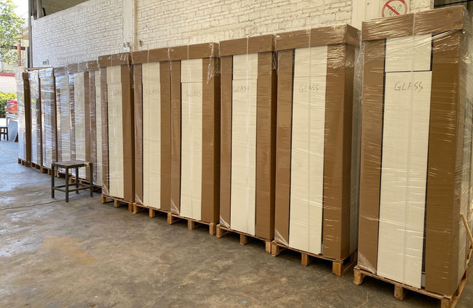 Χρωματισμένος έμπορος 100 $cu κύβων πάγου χάλυβα. Πόδ. αυτόματος ξεπαγώστε τον τύπο 8